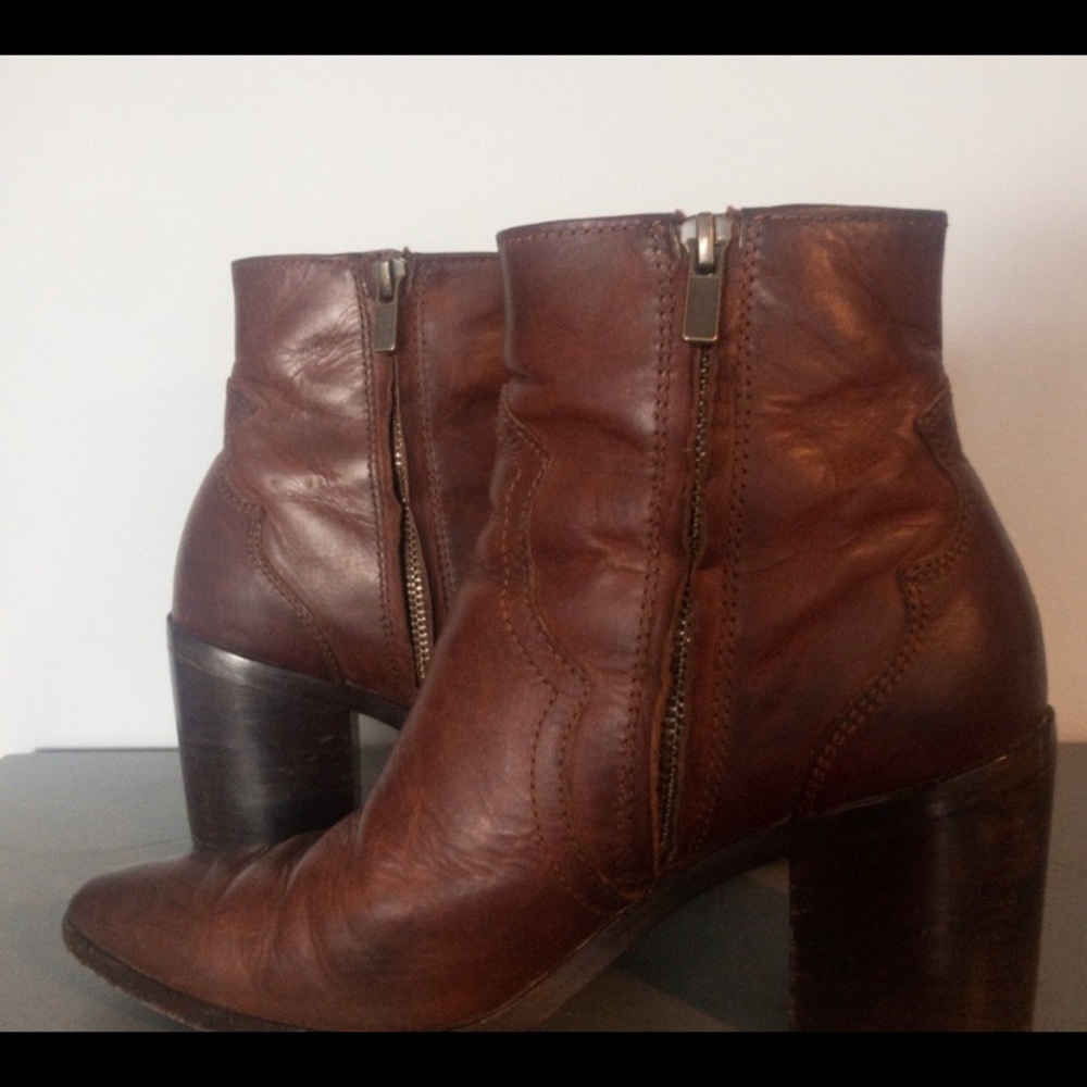 Frye boots - Picture 2 of 4